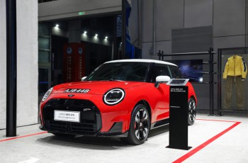 宝马集团携旗下三大品牌亮相进博会